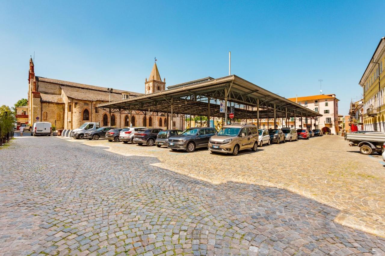 La Santa Maria Appartement Cuneo Buitenkant foto